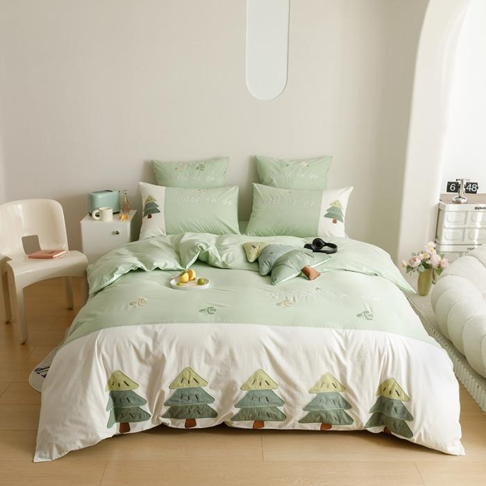 91家纺网 家纺一手货源 找家纺 2023年全棉A类40s水洗棉贴布绣花四件套卡通儿童三件套小清新套件