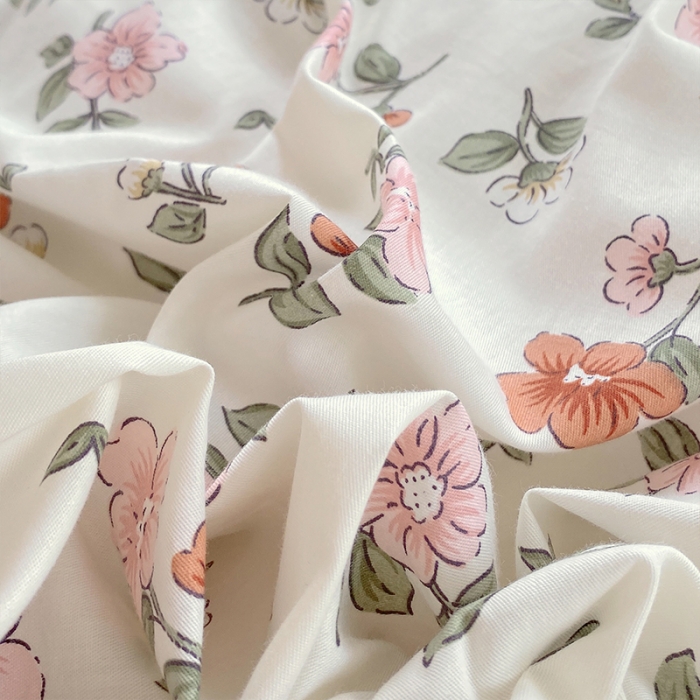 91家纺网 家纺一手货源 找家纺 罗艺轩 2024新款全棉蕾丝夹棉床裙巴黎春天系列三件套 花瓣秘境