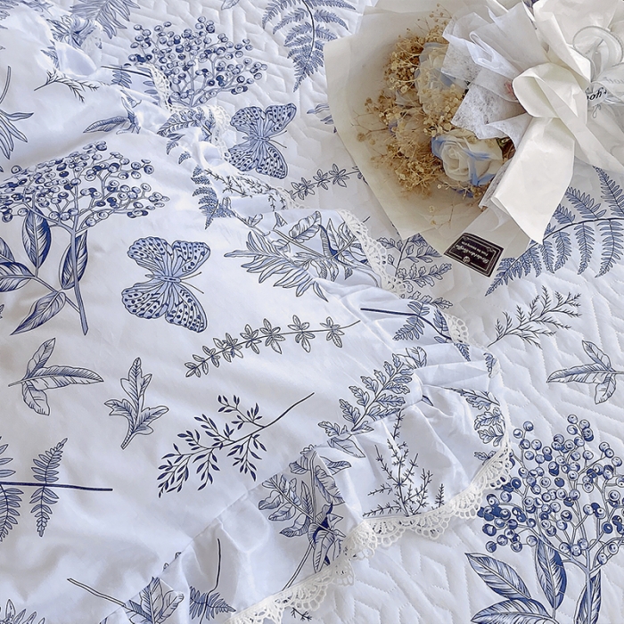 91家纺网 家纺一手货源 找家纺 罗艺轩 2024新款全棉蕾丝夹棉床裙巴黎春天系列三件套 蓝羽