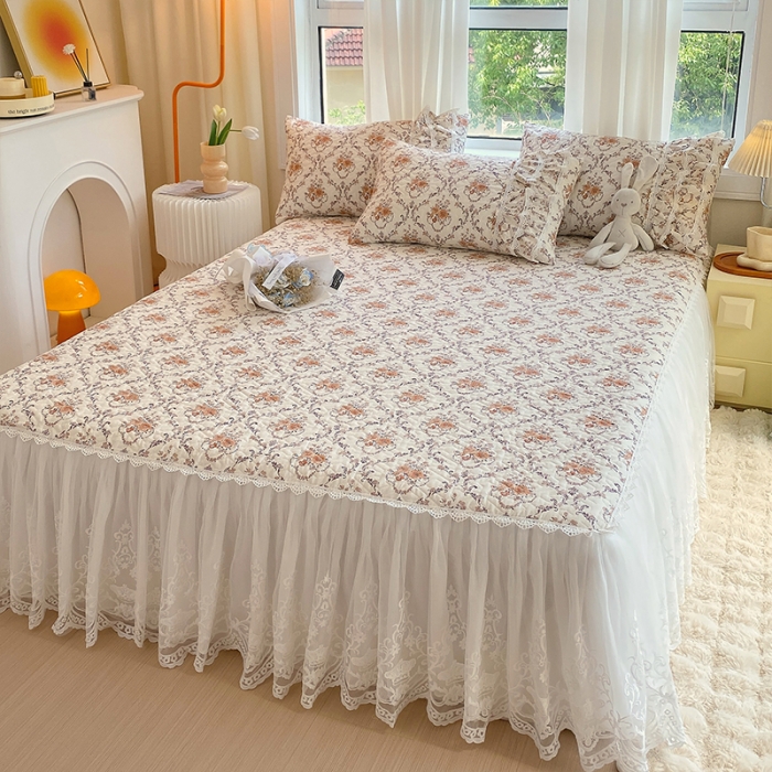 91家纺网 家纺一手货源 找家纺 罗艺轩 2024新款全棉蕾丝夹棉床裙巴黎春天系列三件套 赛娅