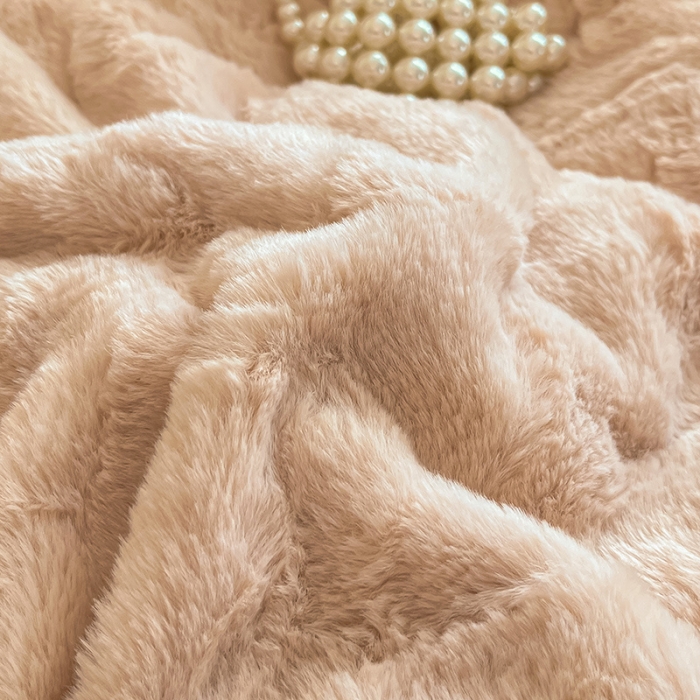 91家纺网 家纺一手货源 找家纺 澳梵 2023新款立体压花兔兔绒牛奶绒四件套 波浪-卡其