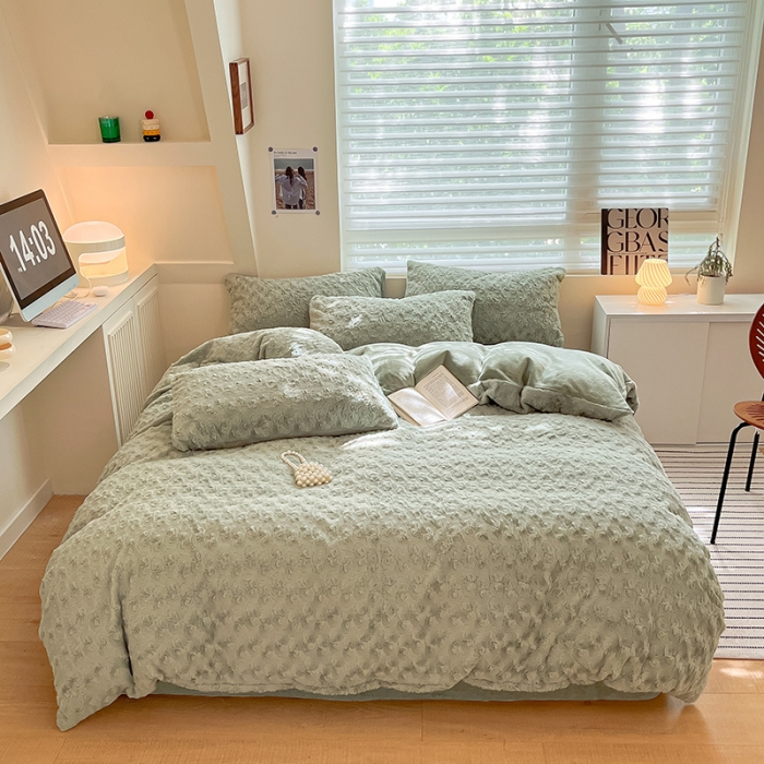 91家纺网 家纺一手货源 找家纺 澳梵 2023新款立体压花兔兔绒牛奶绒四件套 玫瑰-豆绿