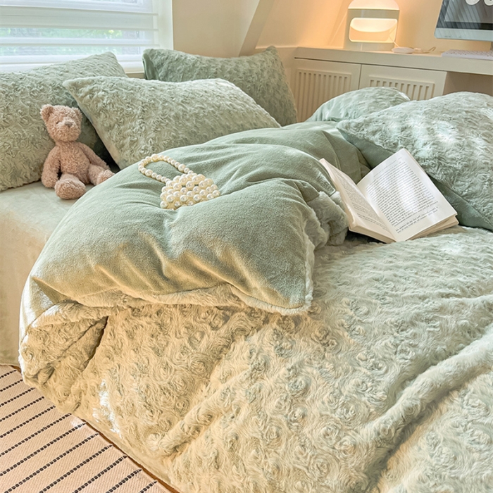 91家纺网 家纺一手货源 找家纺 澳梵 2023新款立体压花兔兔绒牛奶绒四件套 玫瑰-豆绿