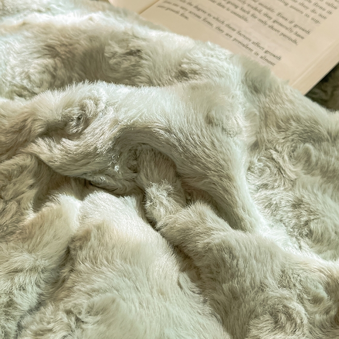 91家纺网 家纺一手货源 找家纺 澳梵 2023新款立体压花兔兔绒牛奶绒四件套 玫瑰-豆绿