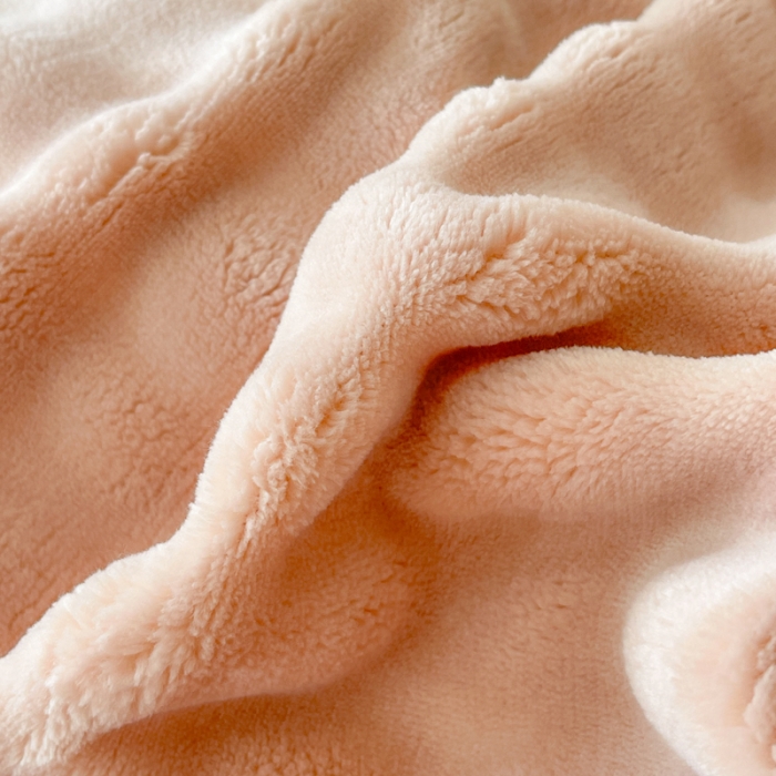 91家纺网 家纺一手货源 找家纺 佳居缘 2023新款A类兔兔绒四件套柔软亲肤绒轻奢套件 浅玉