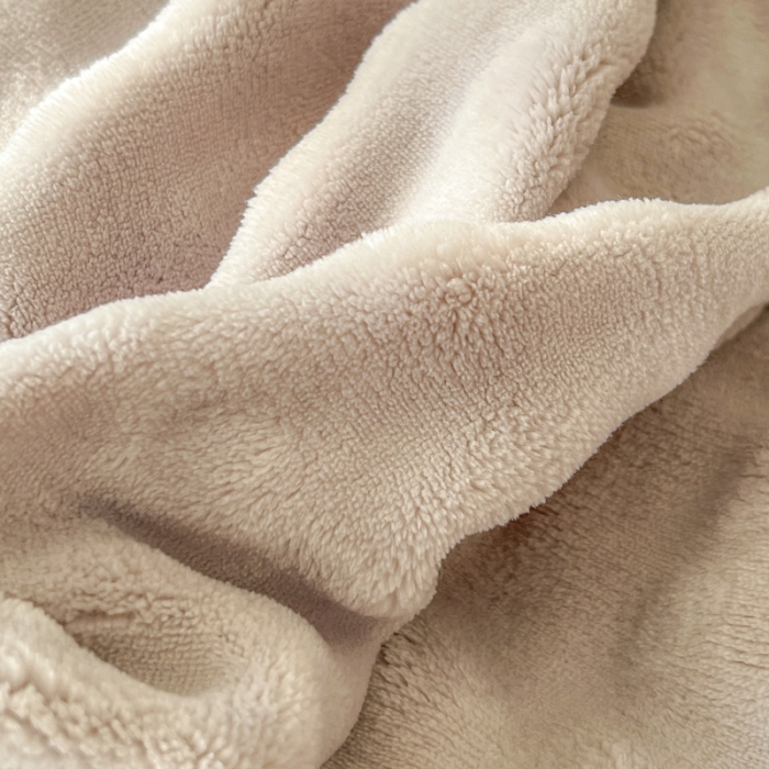 91家纺网 家纺一手货源 找家纺 佳居缘 2023新款A类兔兔绒四件套柔软亲肤绒轻奢套件 时尚灰