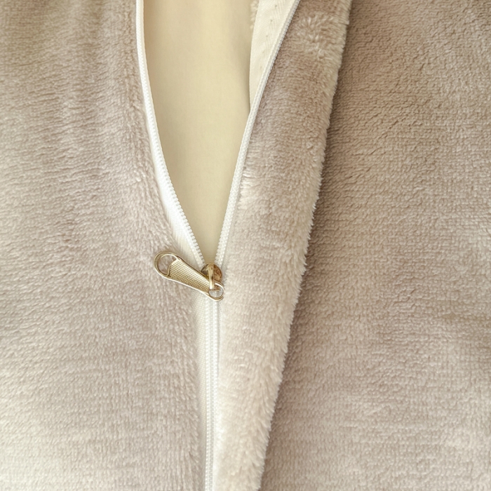 91家纺网 家纺一手货源 找家纺 佳居缘 2023新款A类兔兔绒四件套柔软亲肤绒轻奢套件 时尚灰