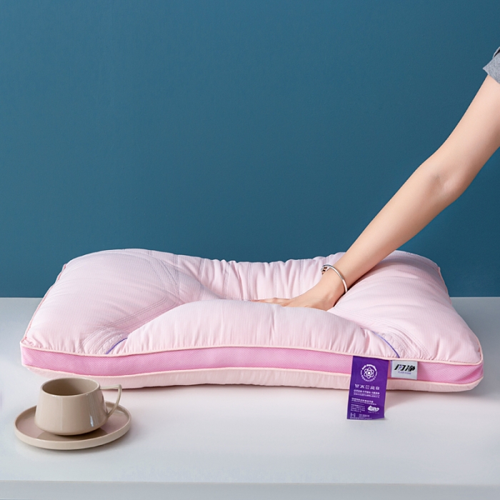 91家纺网 家纺一手货源 找家纺 拾光枕芯 2023新款闪净定型枕枕头枕芯 48*74cm/只 粉