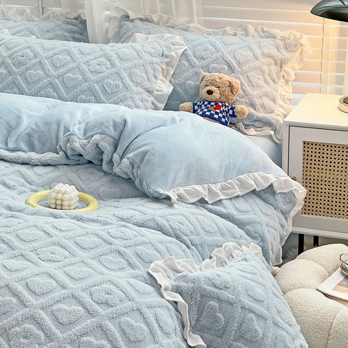 91家纺网 家纺一手货源 找家纺 澳梵 2023新款温柔梦境花梦塔芙绒韩版四件套 格子铺-蓝色