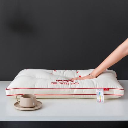 （总）拾光枕芯 2023新款天丝红色爱心枕枕头枕芯