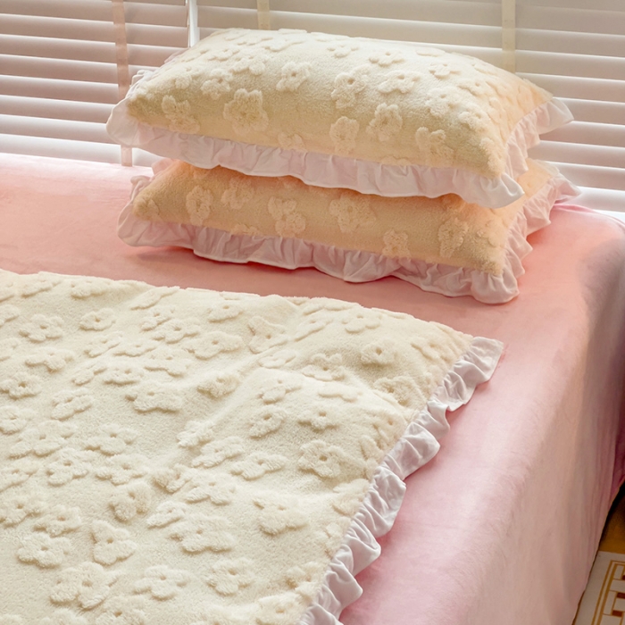 91家纺网 家纺一手货源 找家纺 澳梵 2023新款温柔梦境花梦塔芙绒韩版四件套 花梦-粉白