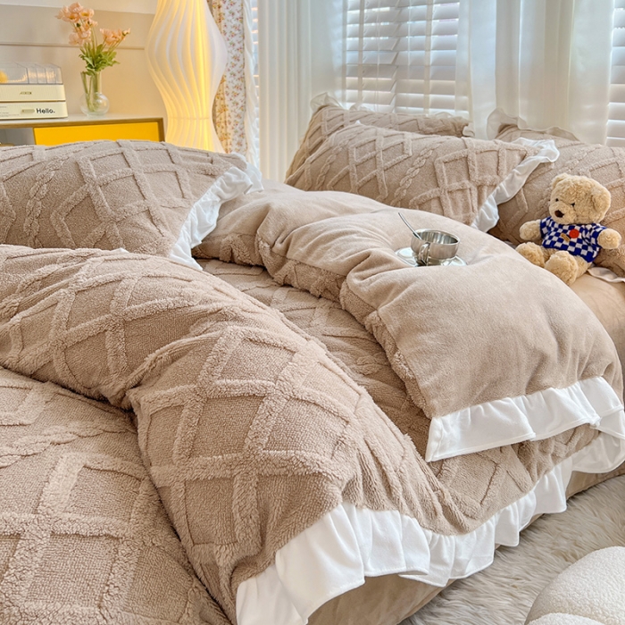 91家纺网 家纺一手货源 找家纺 澳梵 2023新款温柔梦境花梦塔芙绒韩版四件套 温柔梦境-卡其