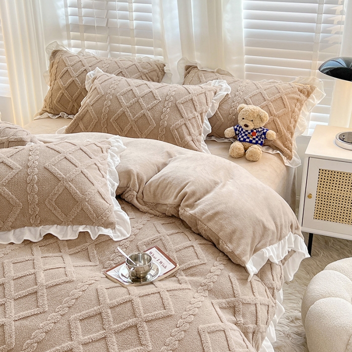 91家纺网 家纺一手货源 找家纺 澳梵 2023新款温柔梦境花梦塔芙绒韩版四件套 温柔梦境-卡其