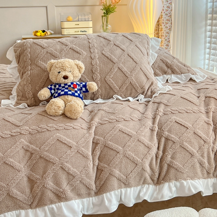 91家纺网 家纺一手货源 找家纺 澳梵 2023新款温柔梦境花梦塔芙绒韩版四件套 温柔梦境-卡其