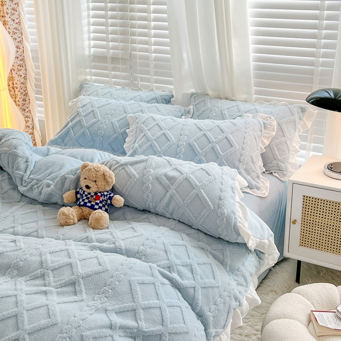 91家纺网 家纺一手货源 找家纺 澳梵 2023新款温柔梦境花梦塔芙绒韩版四件套 温柔梦境-婴儿蓝