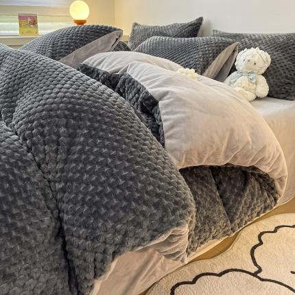 91家纺网 家纺一手货源 找家纺 （总）澳梵家居 2023新款印花豆豆绒牛奶绒四件套