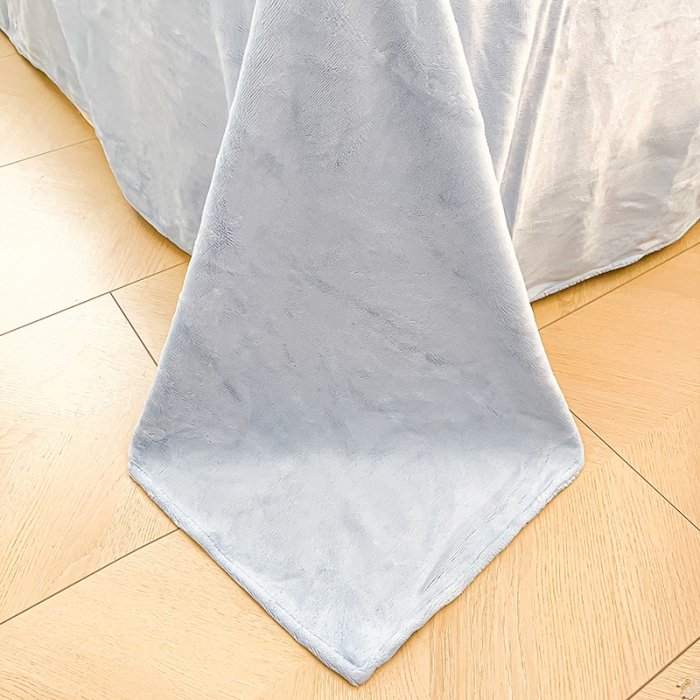 91家纺网 家纺一手货源 找家纺 澳梵家居 2023新款印花豆豆绒牛奶绒四件套 爱心草莓兔