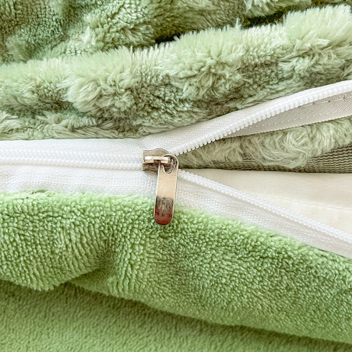 91家纺网 家纺一手货源 找家纺 澳梵家居 2023新款印花豆豆绒牛奶绒四件套 豆豆草绿