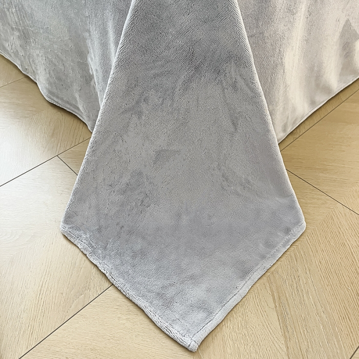 91家纺网 家纺一手货源 找家纺 澳梵家居 2023新款印花豆豆绒牛奶绒四件套 豆豆蓝色