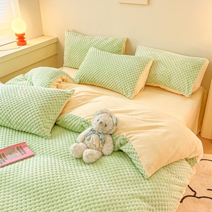 91家纺网 家纺一手货源 找家纺 澳梵家居 2023新款印花豆豆绒牛奶绒四件套 豆豆-嫩绿