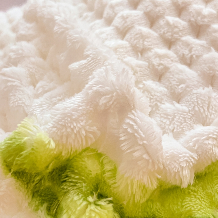 91家纺网 家纺一手货源 找家纺 澳梵家居 2023新款印花豆豆绒牛奶绒四件套 粉色郁金香