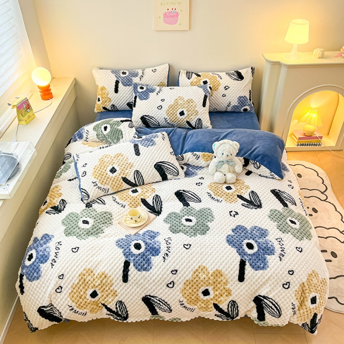 91家纺网 家纺一手货源 找家纺 澳梵家居 2023新款印花豆豆绒牛奶绒四件套 花季