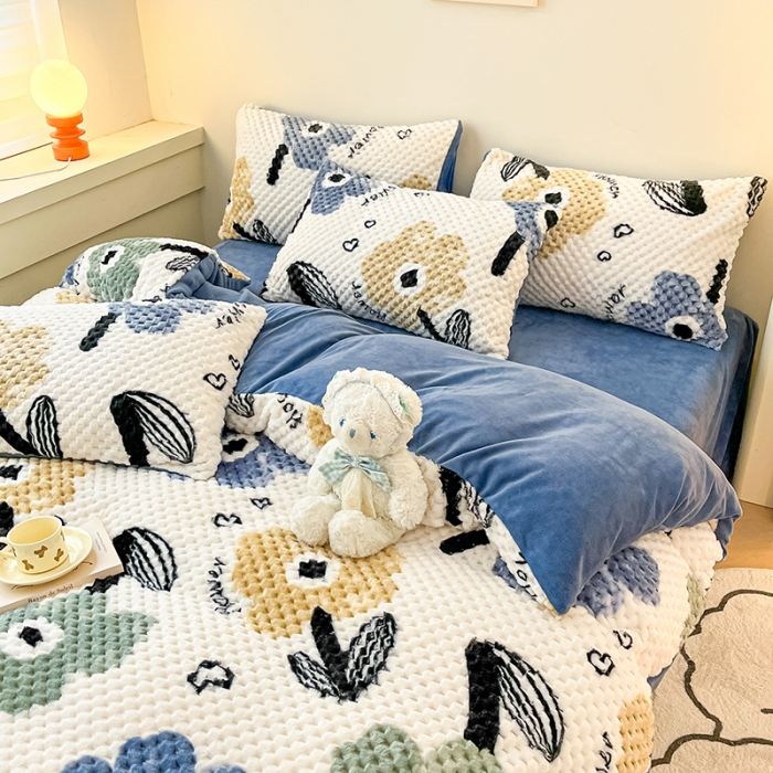 91家纺网 家纺一手货源 找家纺 澳梵家居 2023新款印花豆豆绒牛奶绒四件套 花季