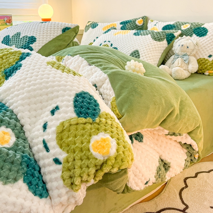 91家纺网 家纺一手货源 找家纺 澳梵家居 2023新款印花豆豆绒牛奶绒四件套 绿色心情