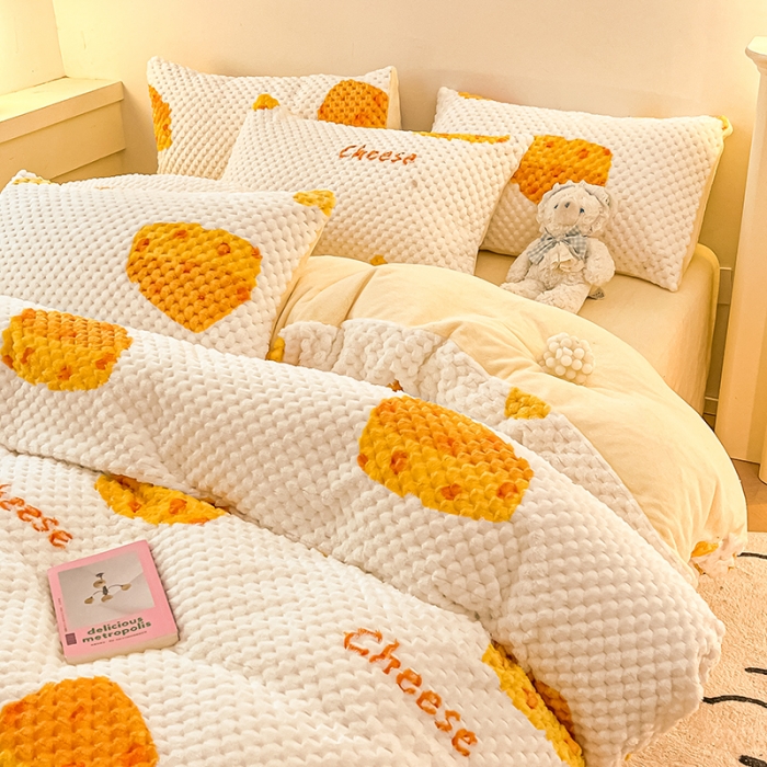 91家纺网 家纺一手货源 找家纺 澳梵家居 2023新款印花豆豆绒牛奶绒四件套 奶酪芝士