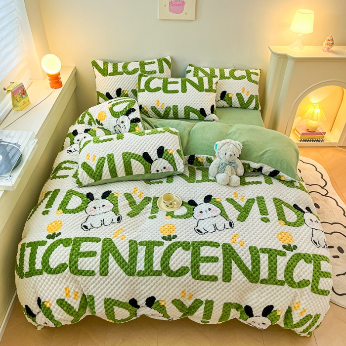 91家纺网 家纺一手货源 找家纺 澳梵家居 2023新款印花豆豆绒牛奶绒四件套 字母兔兔