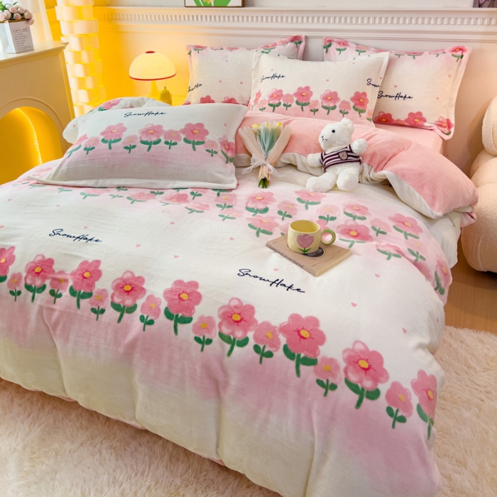 91家纺网 家纺一手货源 找家纺 宜家坊 2023新款小清新加厚印花牛奶绒四件套 简单款-花香四溢