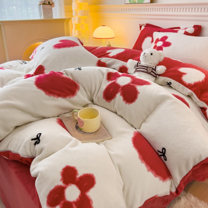 91家纺网 家纺一手货源 找家纺 宜家坊 2023新款小清新加厚印花牛奶绒四件套 简单款-花颜-白