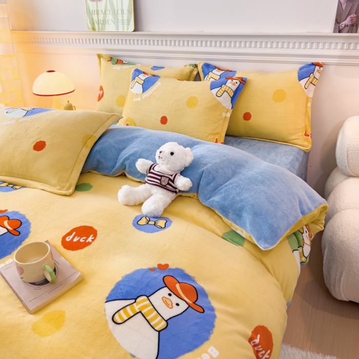 91家纺网 家纺一手货源 找家纺 宜家坊 2023新款小清新加厚印花牛奶绒四件套 简单款-加油鸭