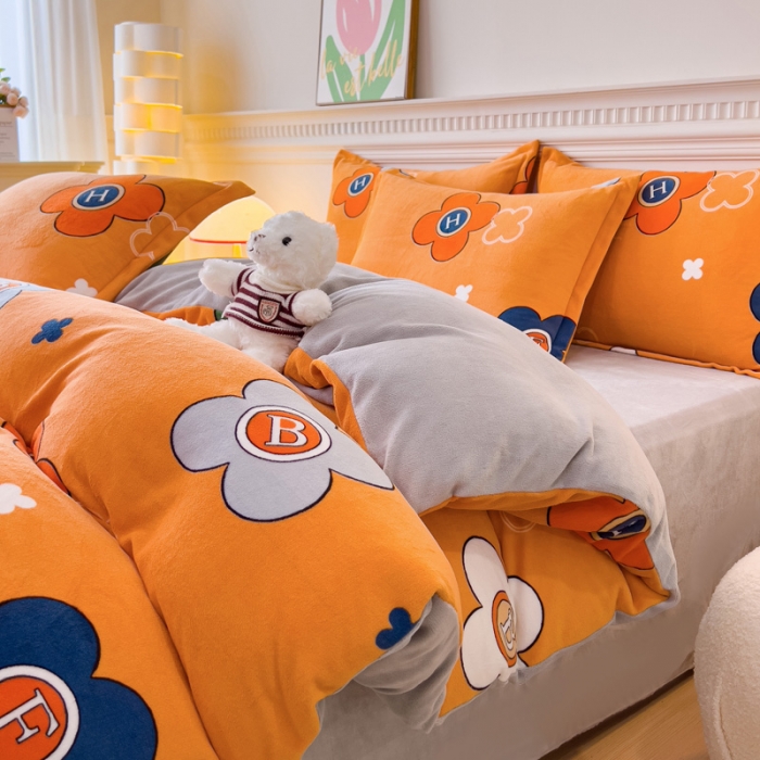 91家纺网 家纺一手货源 找家纺 宜家坊 2023新款小清新加厚印花牛奶绒四件套 简单款-锦上添花