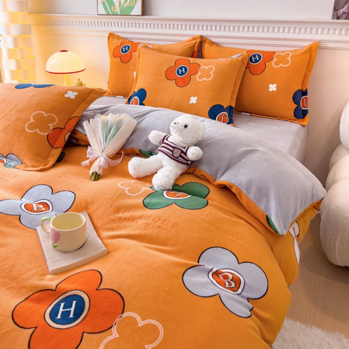 91家纺网 家纺一手货源 找家纺 宜家坊 2023新款小清新加厚印花牛奶绒四件套 简单款-锦上添花