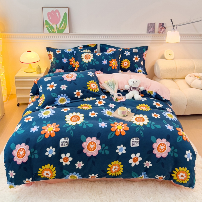 91家纺网 家纺一手货源 找家纺 宜家坊 2023新款小清新加厚印花牛奶绒四件套 简单款-秘密花园