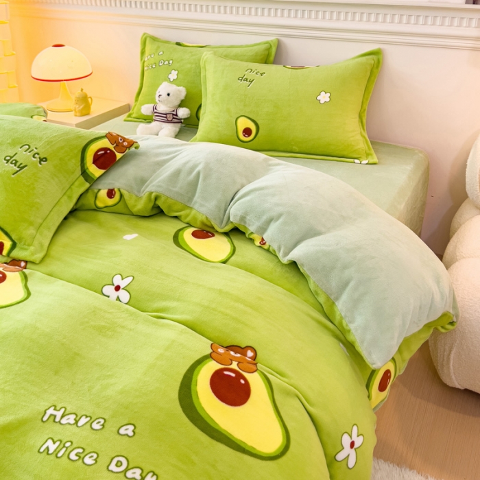 91家纺网 家纺一手货源 找家纺 宜家坊 2023新款小清新加厚印花牛奶绒四件套 简单款-牛油果