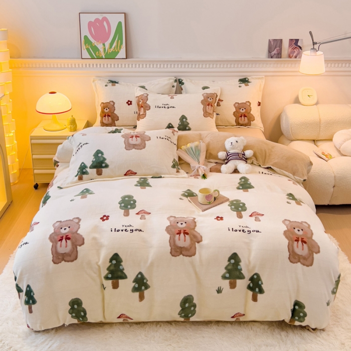 91家纺网 家纺一手货源 找家纺 宜家坊 2023新款小清新加厚印花牛奶绒四件套 简单款-森林小熊