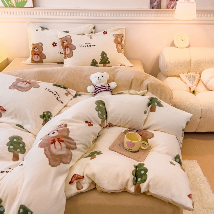 91家纺网 家纺一手货源 找家纺 宜家坊 2023新款小清新加厚印花牛奶绒四件套 简单款-森林小熊