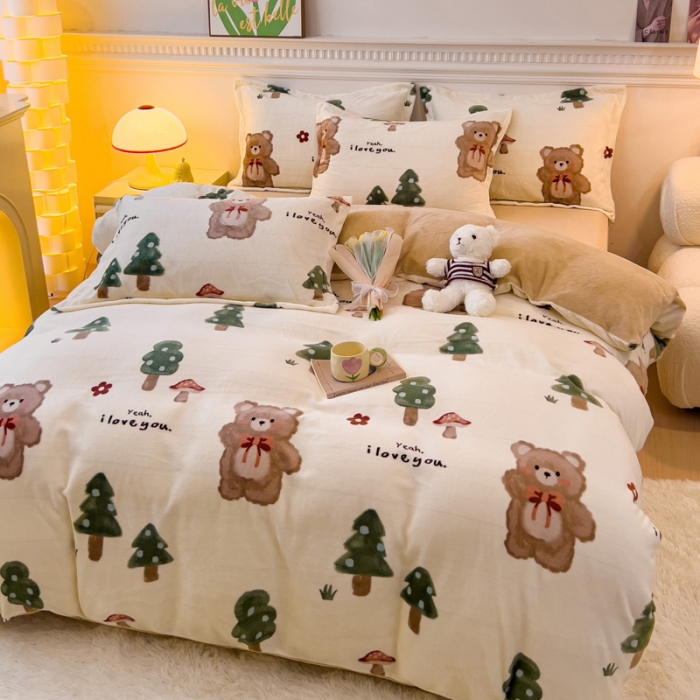 91家纺网 家纺一手货源 找家纺 宜家坊 2023新款小清新加厚印花牛奶绒四件套 简单款-森林小熊