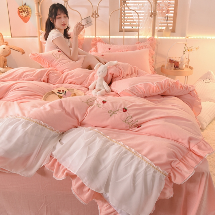 91家纺网 家纺一手货源 找家纺 （总）欧冠 2023公主风倾城牛奶绒四件套