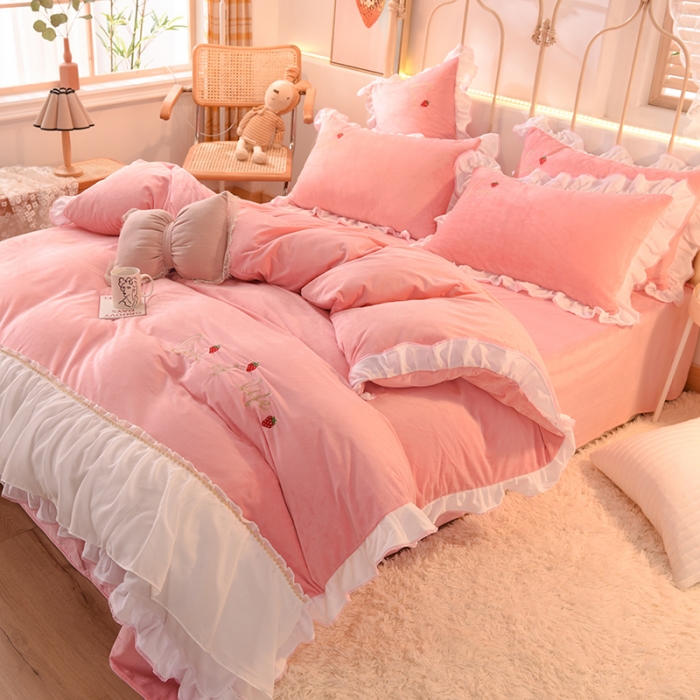 91家纺网 家纺一手货源 找家纺 欧冠 2023公主风倾城牛奶绒四件套 倾城-粉色