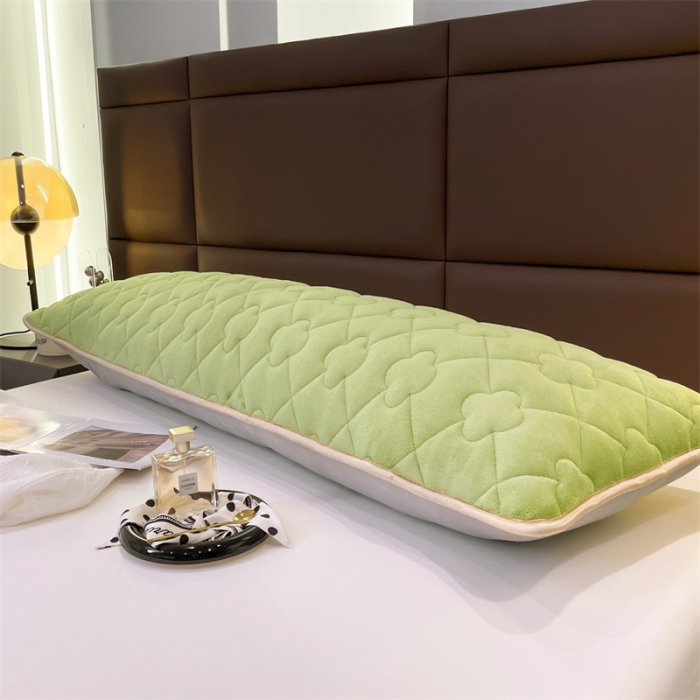 91家纺网 家纺一手货源 找家纺 梦舒羽 2025新款牛奶绒夹棉长枕套宿舍双人枕芯套 芥末绿