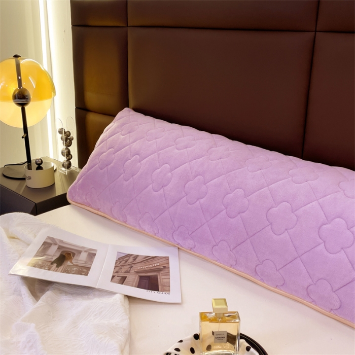 91家纺网 家纺一手货源 找家纺 梦舒羽 2025新款牛奶绒夹棉长枕套宿舍双人枕芯套 玫瑰紫