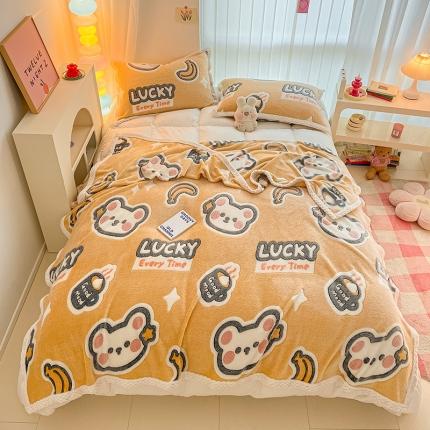 91家纺网 家纺一手货源 找家纺 川悦生活 2023新款高克重宽边菠萝格双面包边雪花绒毛毯 毛毯好味熊