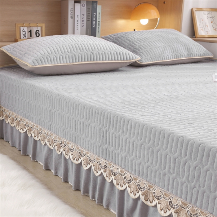 91家纺网 家纺一手货源 找家纺 美优兰 2025秋冬新款牛奶绒榻榻米垫床盖（可定制） 素沫