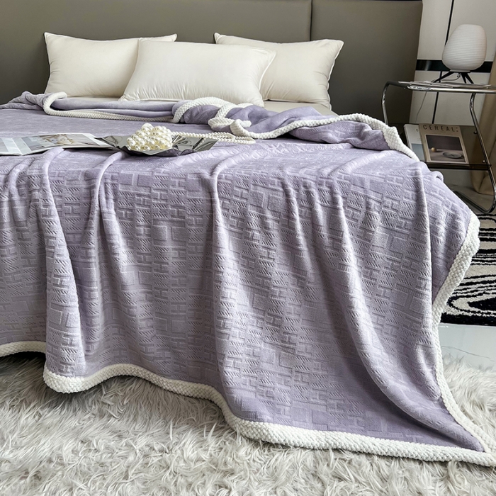91家纺网 家纺一手货源 找家纺 小米笠 2023新款立体剪花牛奶绒毯 冰川紫