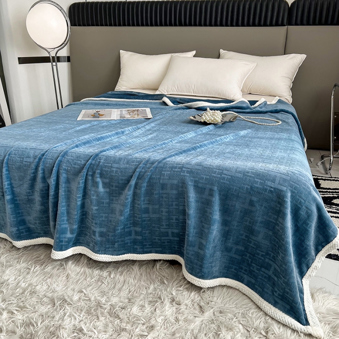 91家纺网 家纺一手货源 找家纺 小米笠 2023新款立体剪花牛奶绒毯 星海蓝