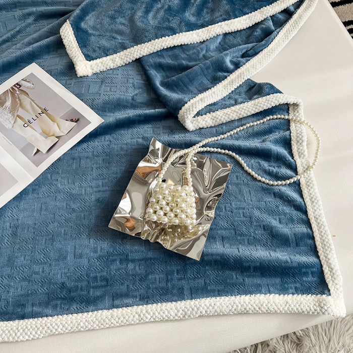 91家纺网 家纺一手货源 找家纺 小米笠 2023新款立体剪花牛奶绒毯 星海蓝