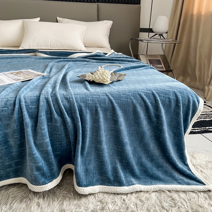 91家纺网 家纺一手货源 找家纺 小米笠 2023新款立体剪花牛奶绒毯 星海蓝